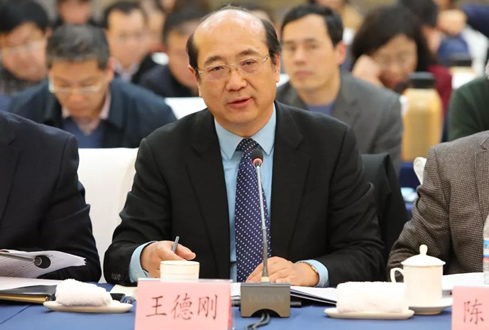 堅定信心，凝心聚力，共克時艱 ——關(guān)于旅游行業(yè)應(yīng)對疫情影響的思考