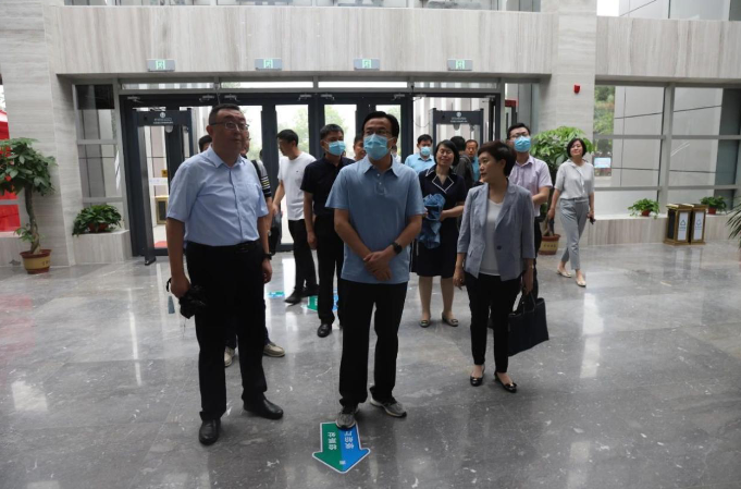 市委常委、宣傳部部長任慶虎調研微山湖旅游區(qū)創(chuàng)建5A級旅游景區(qū)工作